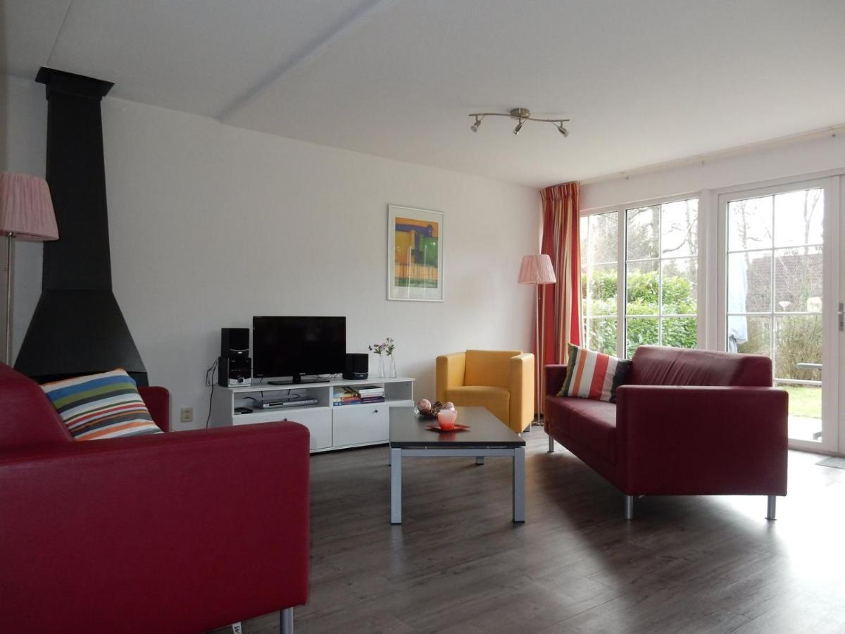 Bungalow - 6 Personen Gelegen In De Nabije Omgeving Van Avonturenpark Hellendoorn En De Prachtige Sallandse Heuvelrug En Eelerberg Экстерьер фото
